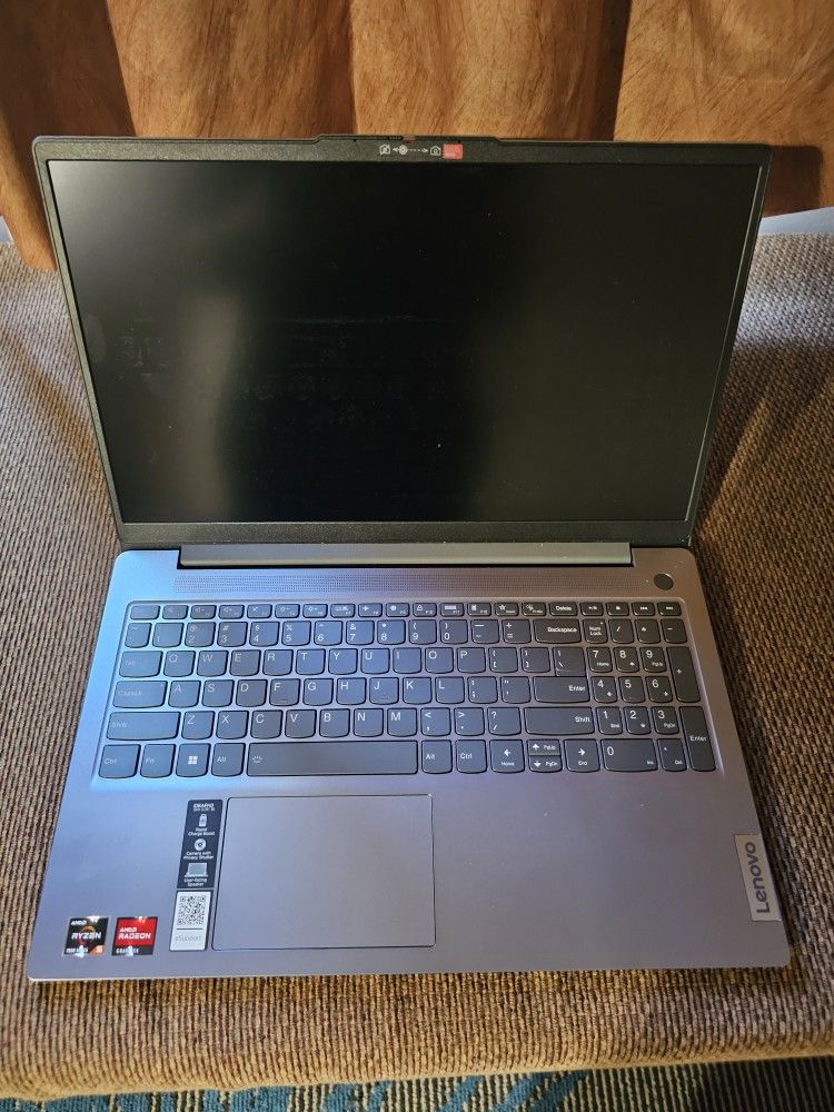 Lenovo Ryzen 5 Laptop