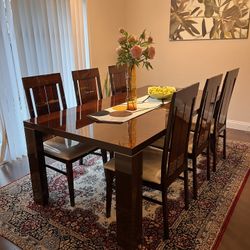 Brown Glossy Table And Chairs 