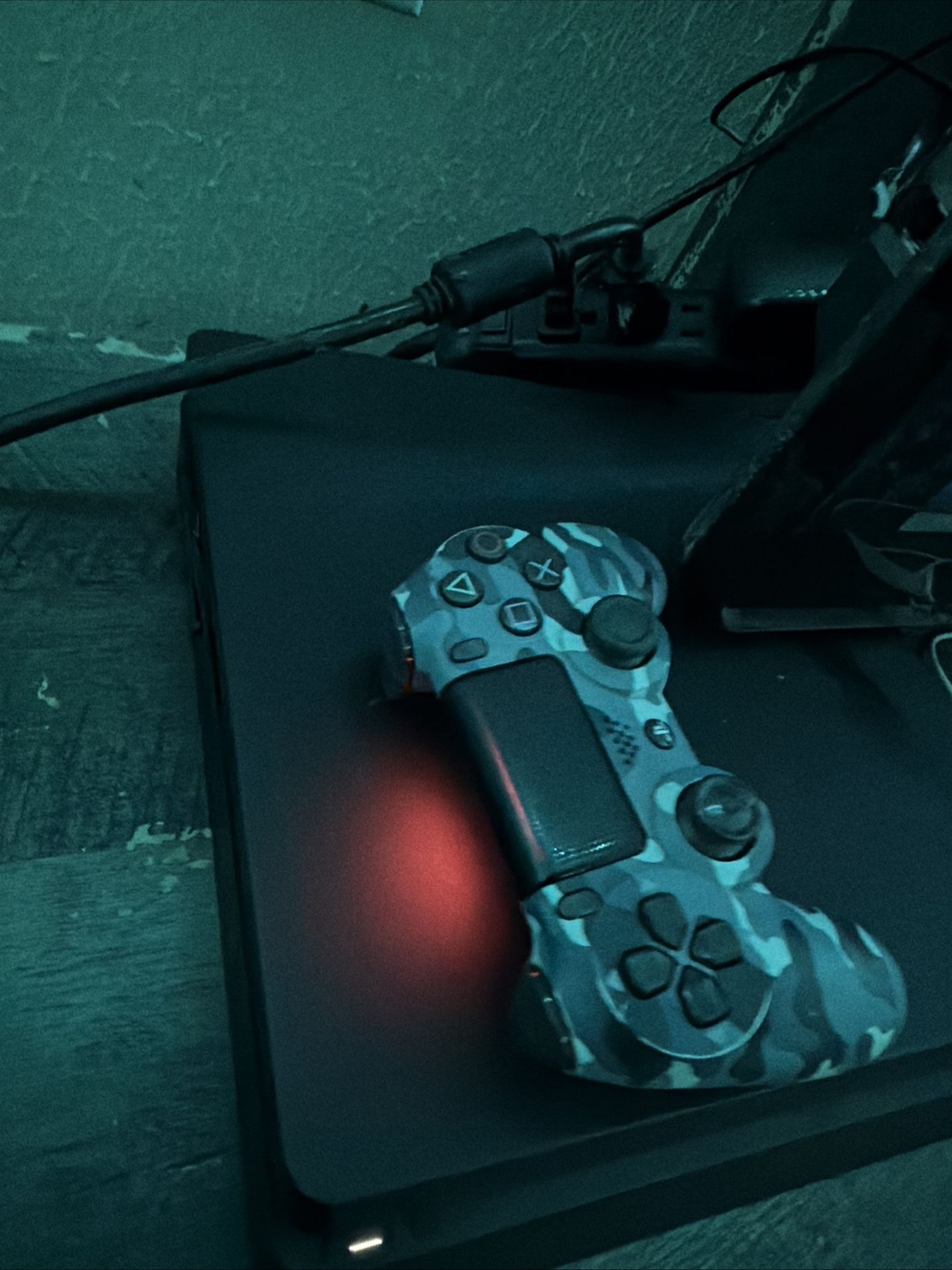 Nothing Is Wrong With It It Comes With Hdmi Charger For The Controller Nothing Is Broke I Only Do Cash App And Apple Pay We Can Meet Up