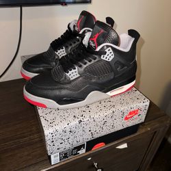 Air Jordan 4