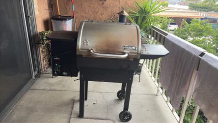 Camp Chef Smoke Grill