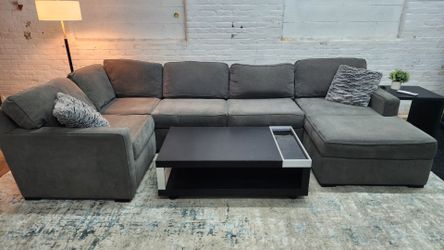Gray Jonathan Louis Sectional Sofa