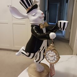 WHITE RABBIT STATUE FIGURE FIGURINE EASTER POCKET WATCH STEAM PUNK GOTH MCGEE ALICE WONDERLAND