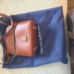 Dooney & Bourke Crossbody