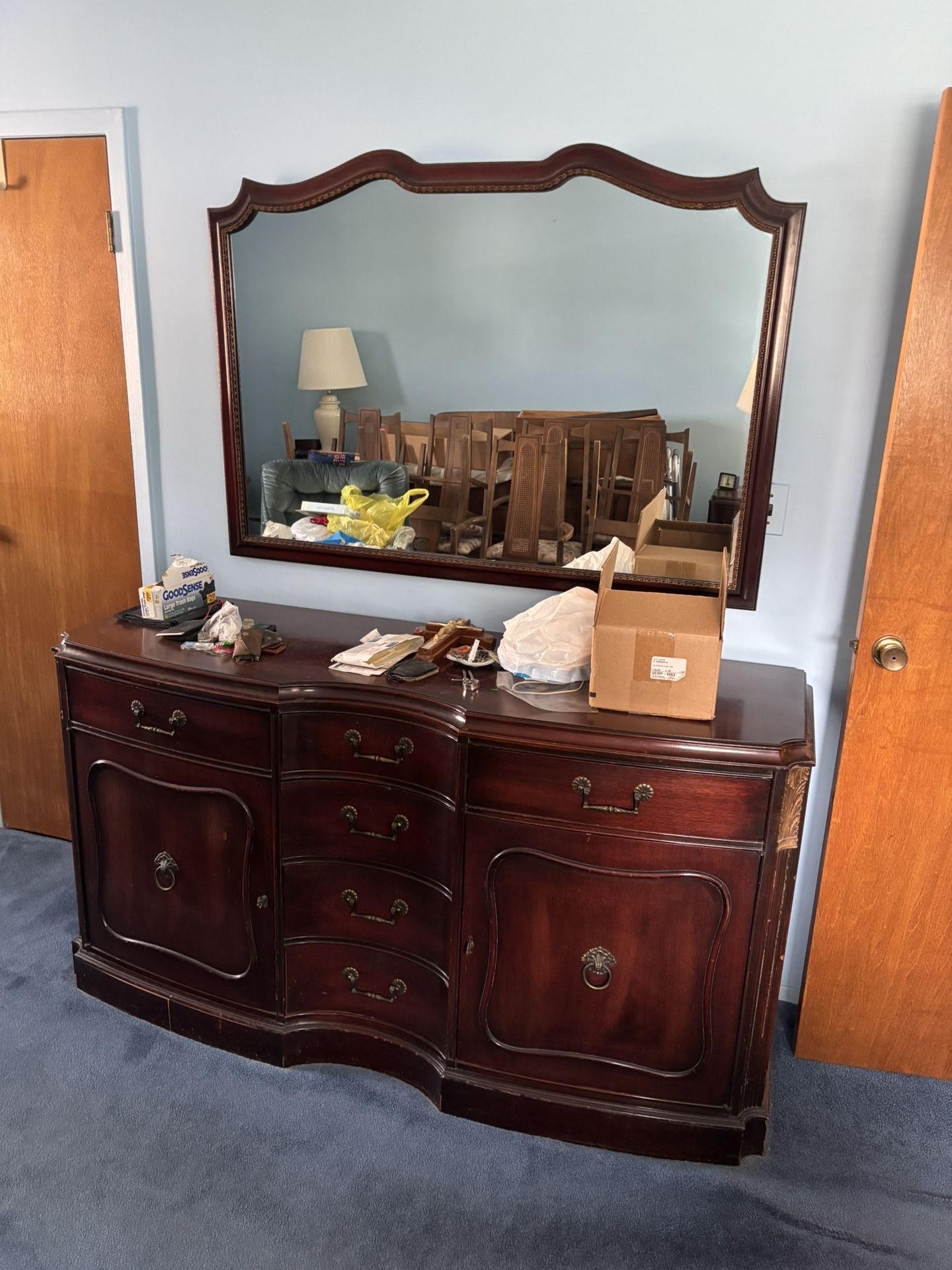 Bedroom Furniture Set