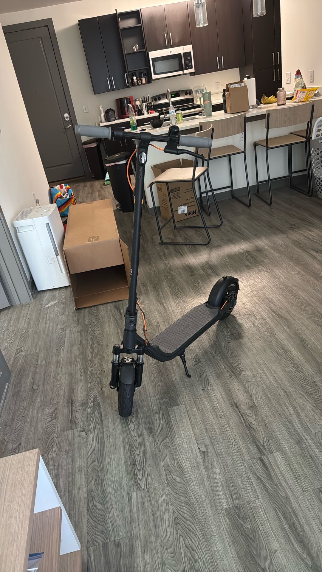 F30 Scooter with Find My Tracking And Suspension Upgrades