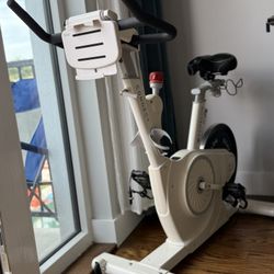 Echelon Connect Exercise Bike
