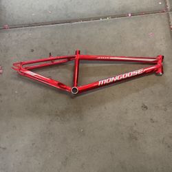 Mongoose Title Pro 24” Cruiser Frame
