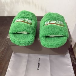 Balenciaga Slides