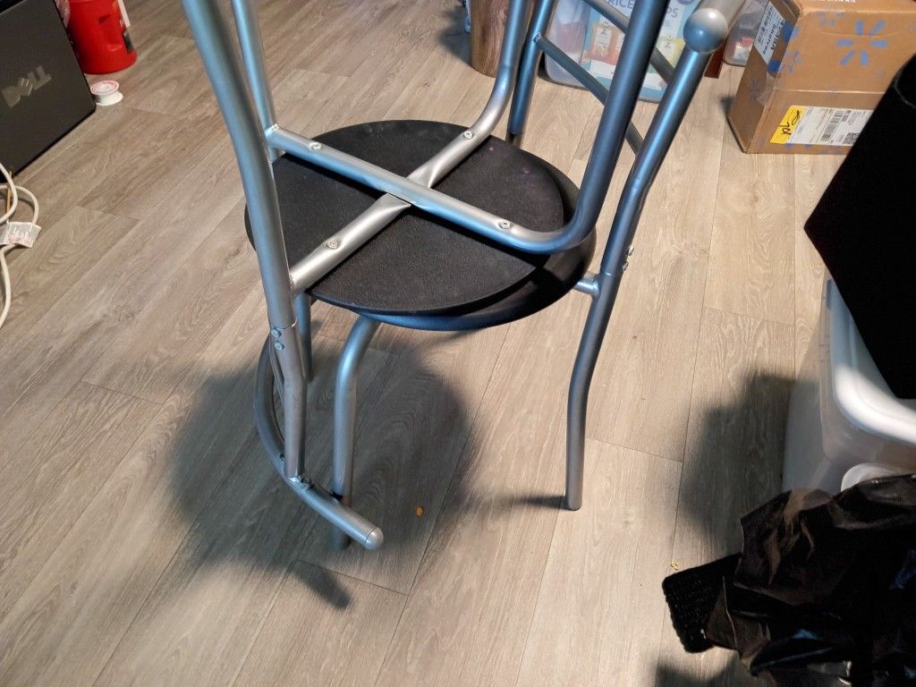 Set Of 2 Chairs