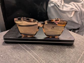 DIFF Meredith 2  Sunglasses