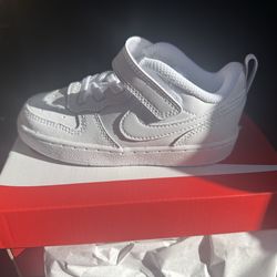 Nike Court Borough Low Recraft- All white (size 9C)
