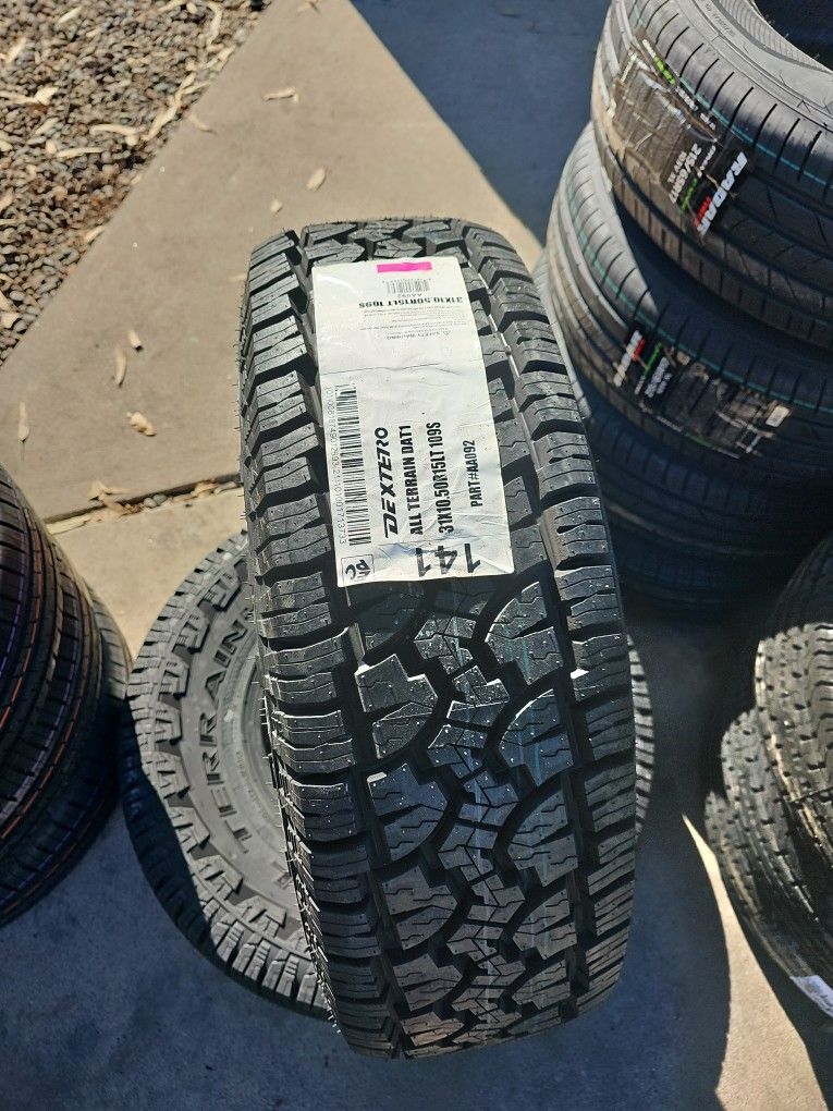 Brand New Set Of Dextero All Terrain Tires 31 1050 15 