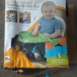 Safety 1st Sit, Snack & Go Convertible Booster Seat