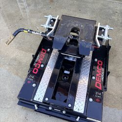 Demko 21k Auto slide 5th wheel hitch