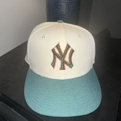 Yankee Fitted 7 1/4