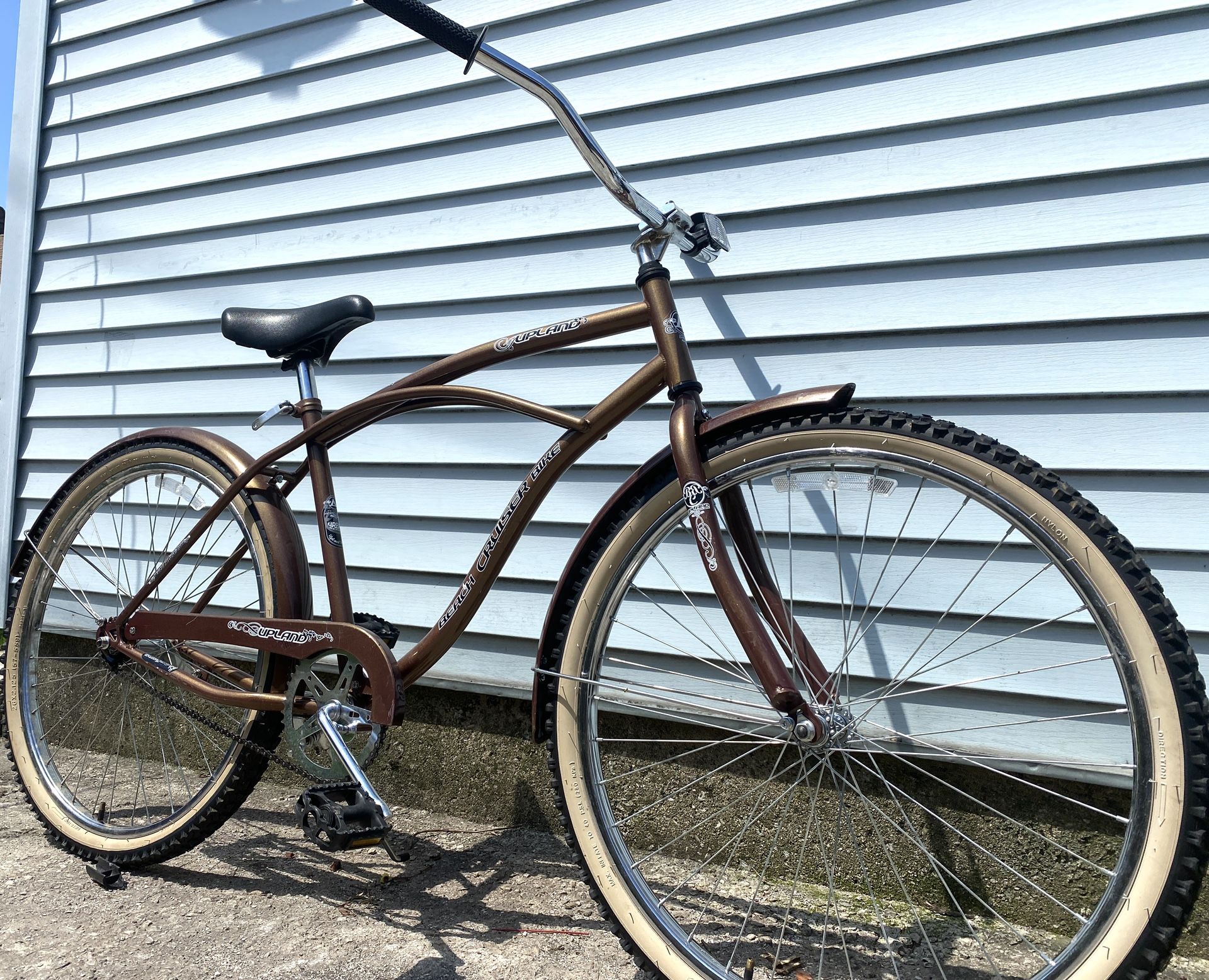 Upland Beach Cruiser Bicycle