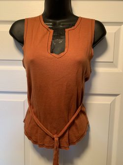 EUC-Bebe tie front top.