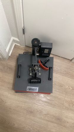T-shirt press