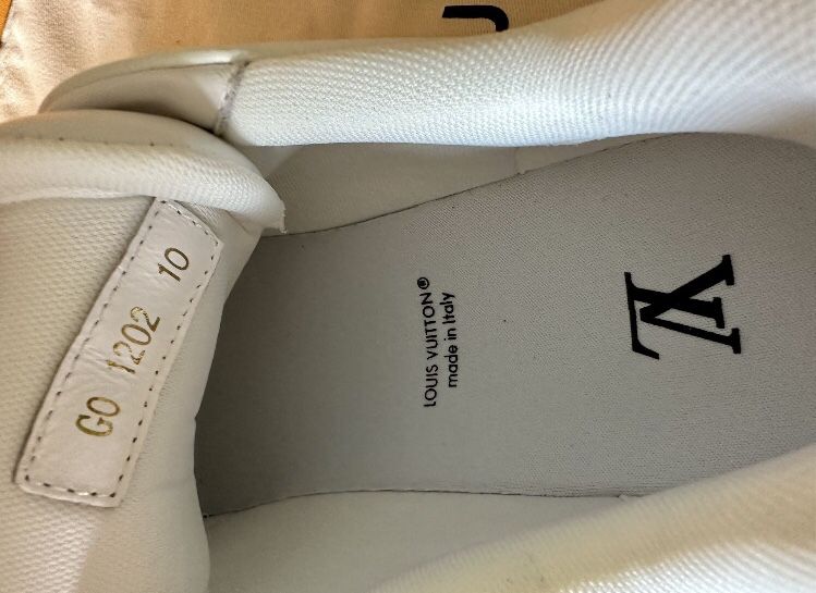 Louis Vuitton Sneakers aus Leder - Weiß - Größe 10 - 24237372