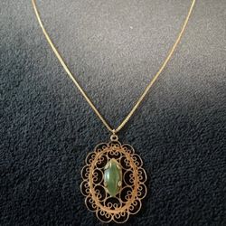 Vintage 14k Gold Filled Green Jade Pendant Necklace, Genuine Jade Classic Design