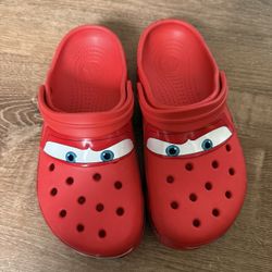 Lightning McQueen Crocs