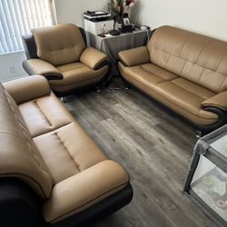 FOR SALE: American Eagle Furniture 2-Tone Faux Leather Living Room Set – Like New