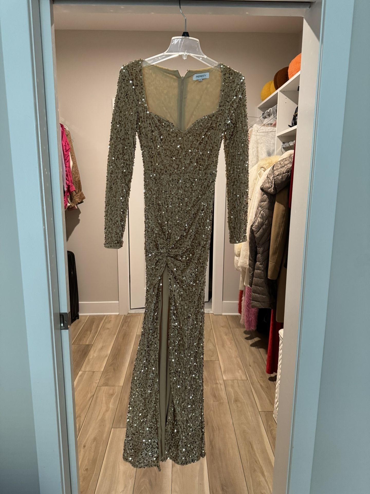 Women’s Long Velvet Sequin Gold Dress With Slit Size Small