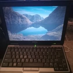 Laptop 