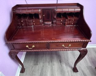 Beautiful Chippendale Escritoire Secretary Desk for sale!