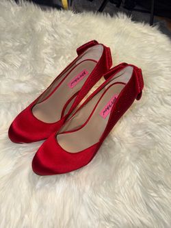 Betsey Johnson Red Satin Bow Heel Pumps with Rhinestone Accent Size 10