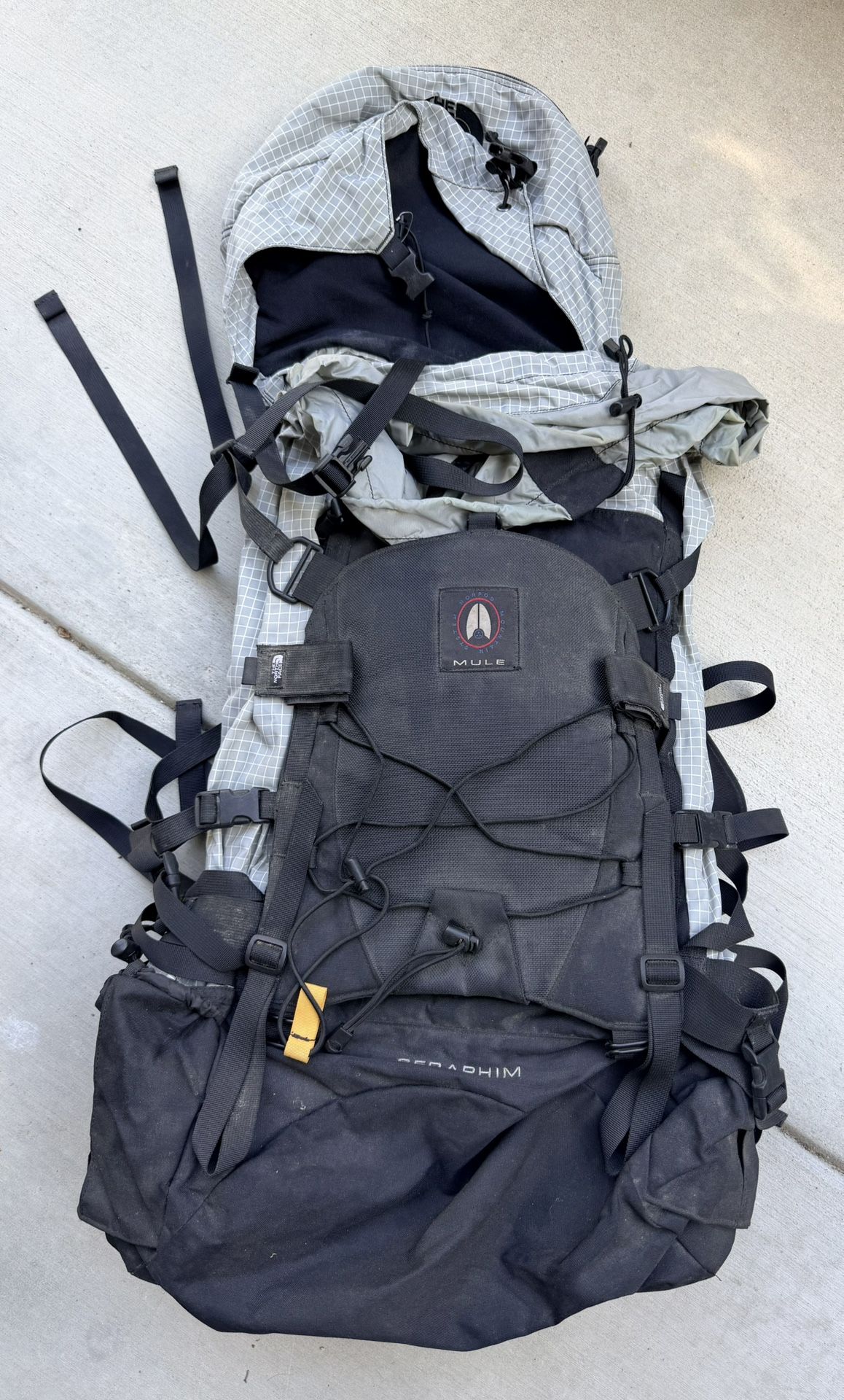 Northface Mule Hiking Backpack Grey