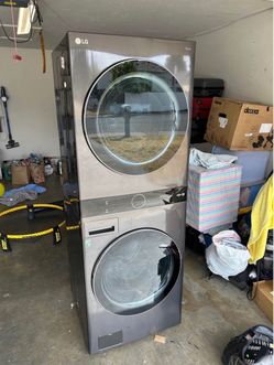Washer and dryer tower
