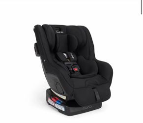 Nuna RAVA Next  car seat new in box still