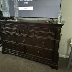 Dresser With Mirror And Nighstand 