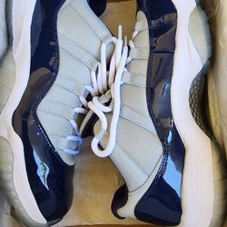 Air Jordan 11 Retro Low Size 12 Men Blue and grey