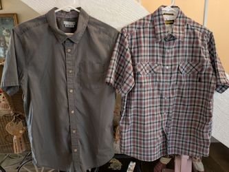 2 Men's Size M Button Down Short Sleeve Shirts~Pre Owned~Price Includes Both Shirts
