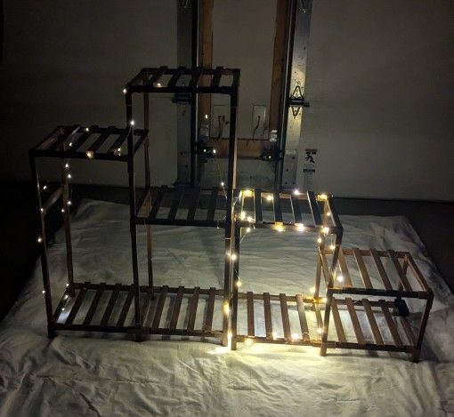 Lightweight stackable shelf