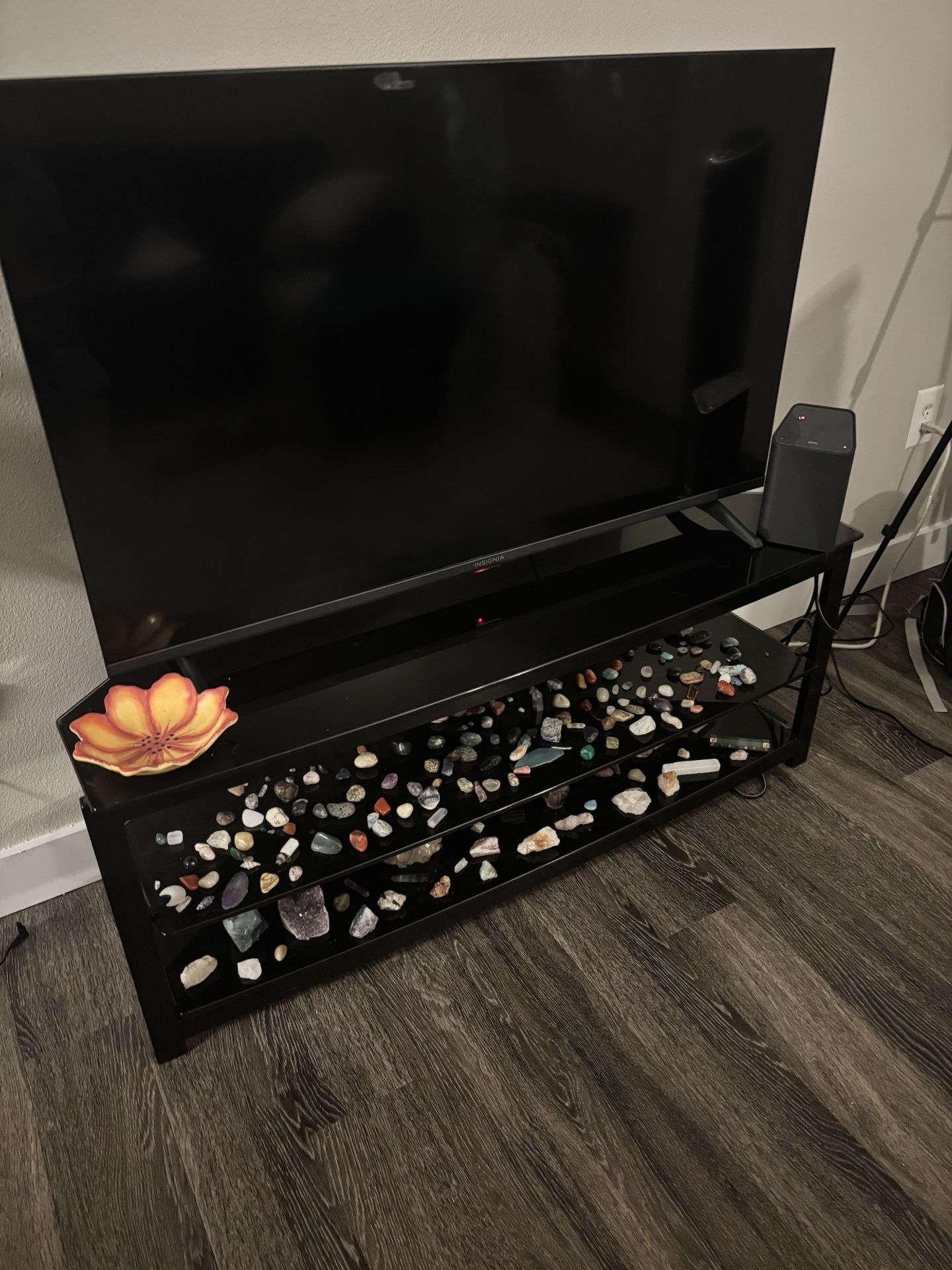 Glass tv stand 