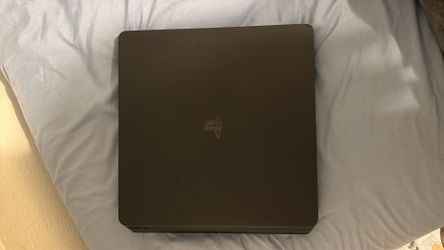 PS4 Slim