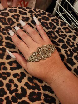 Hand Cuff