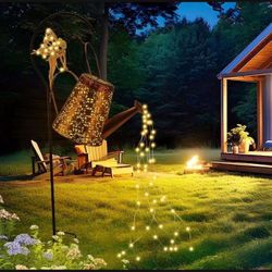 Solar Watering Can with Waterfall Lights Waterproof Garden Lights Metal Hanging Lantern Solar Garden Decor with Fairy Lights for Lawn Pathway Landscap