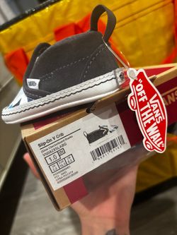 Slip-on v crib