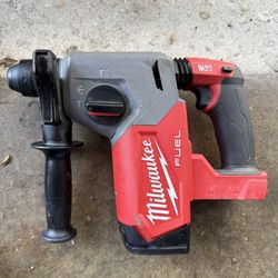 Milwaukee Rotary Hammer