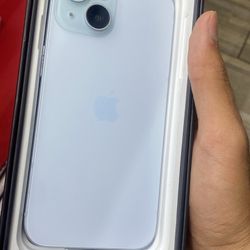 iPhone 15 