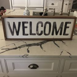 Welcome Sign - Like New