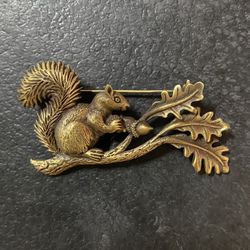 Vintage Squirrel Brooch