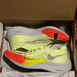 Nike ZoomX Vaporfly NEXT% 2