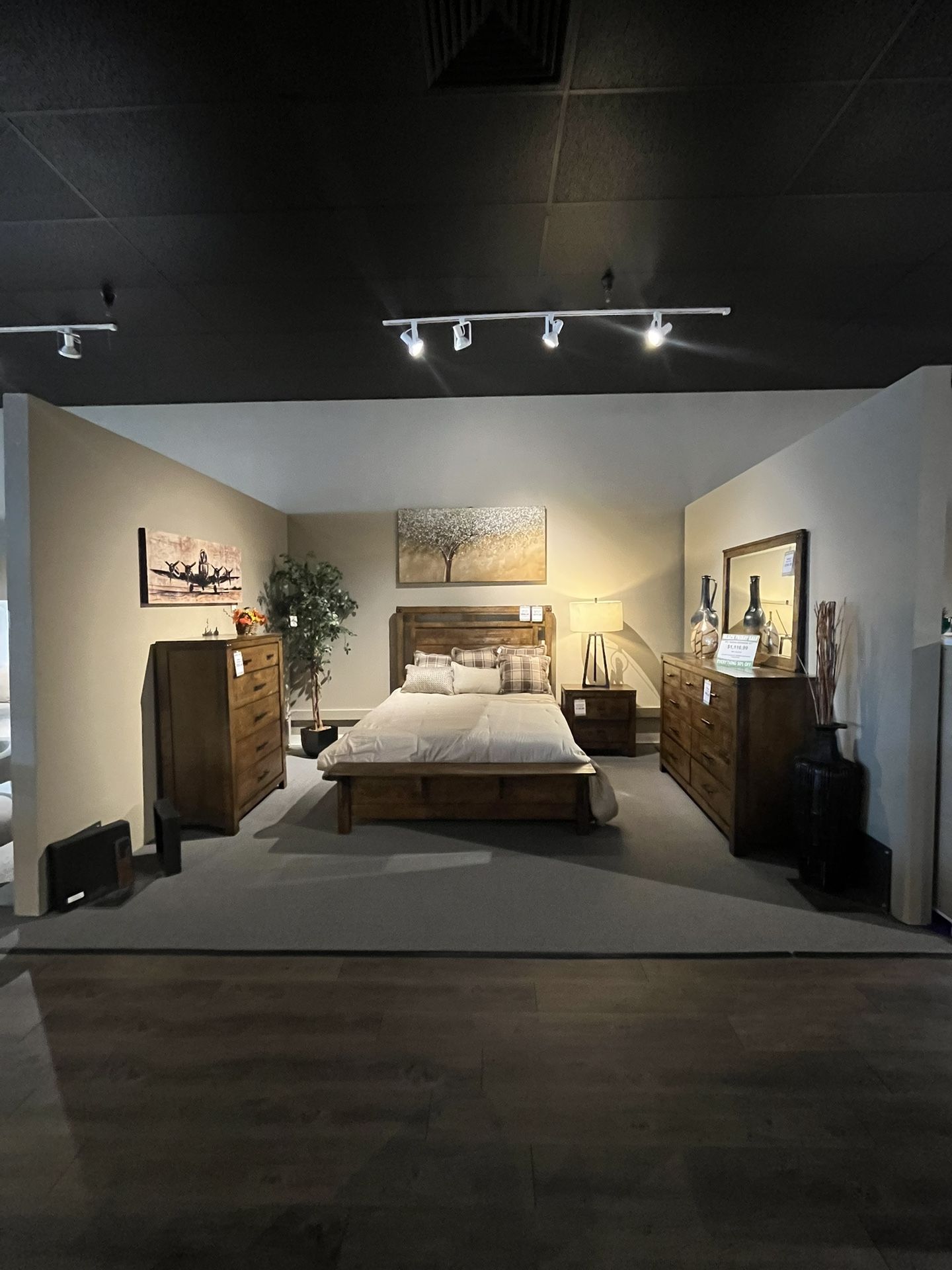 Brown 4PC Queen Bedroom Set