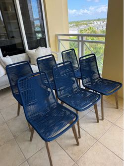 Set of 6 chairs